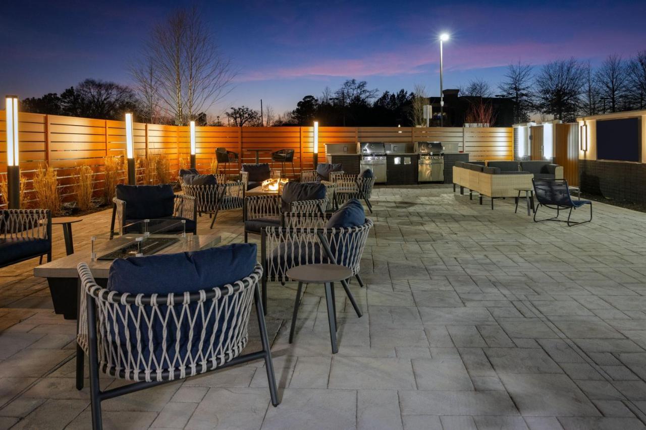 Towneplace Suites By Marriott Canton Riverstone Parkway Kültér fotó
