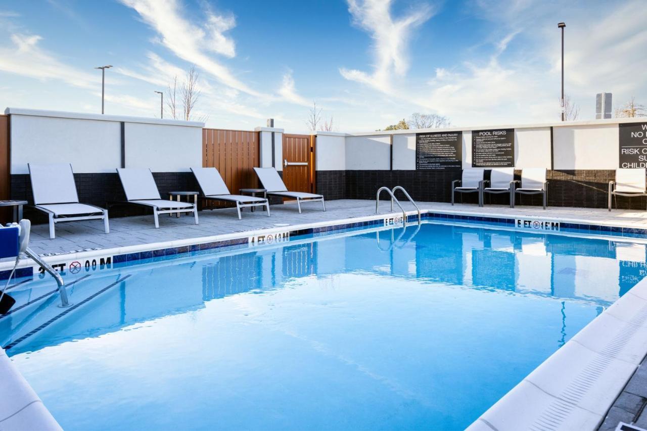 Towneplace Suites By Marriott Canton Riverstone Parkway Kültér fotó